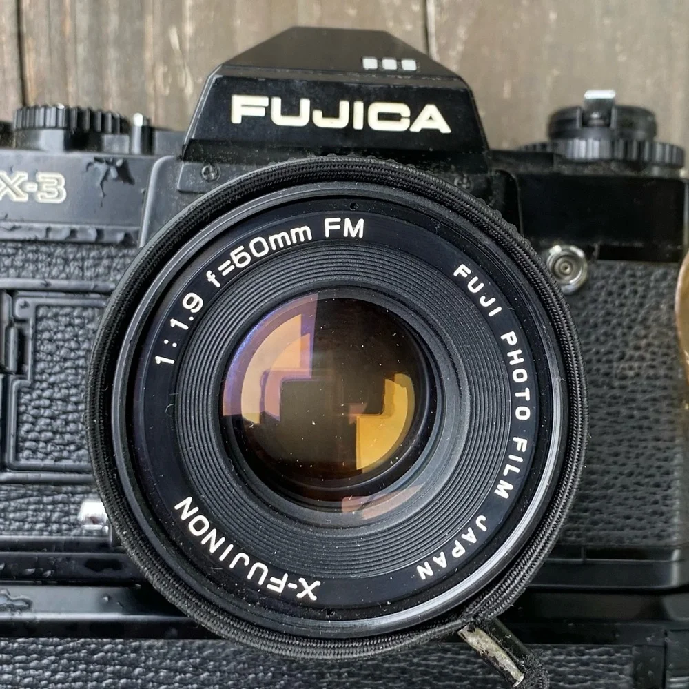Fujica AX-3 35mm Camera - Picture 4 of 4